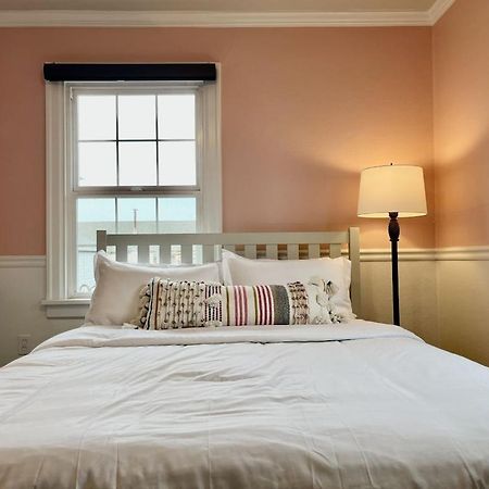 Modern 2 Bedroom Farmhouse Cottage With Hot Tub In Snohomish Εξωτερικό φωτογραφία